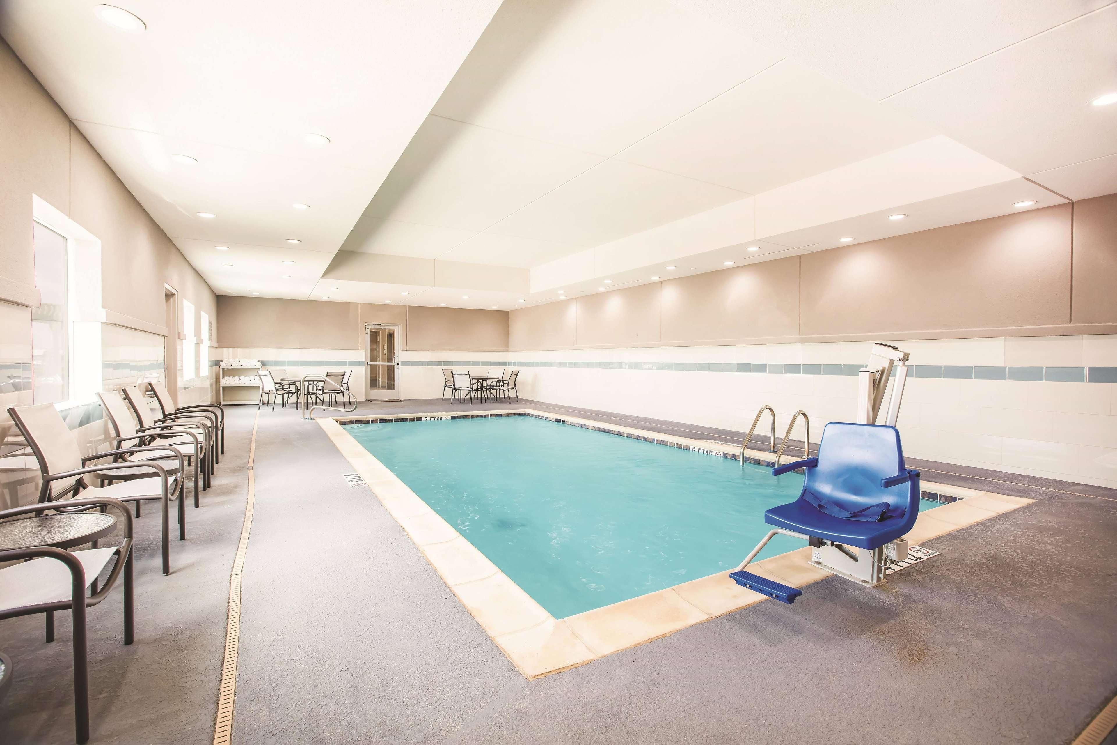 La Quinta By Wyndham Dallas Plano - The Colony Exterior photo