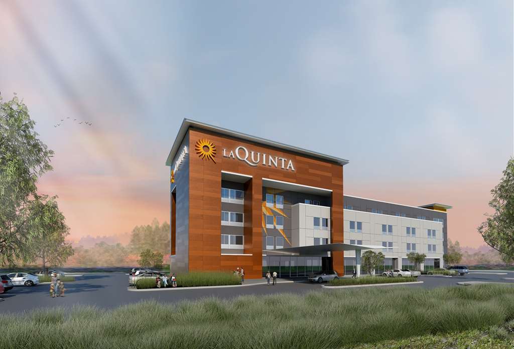 La Quinta By Wyndham Dallas Plano - The Colony Exterior photo